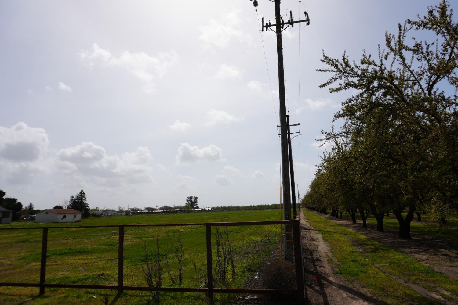 11150 E Highway 120, Manteca, CA 95336