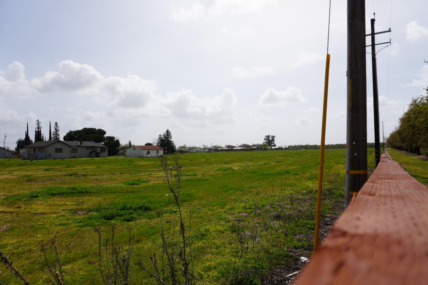 11150 E Highway 120, Manteca, CA 95336