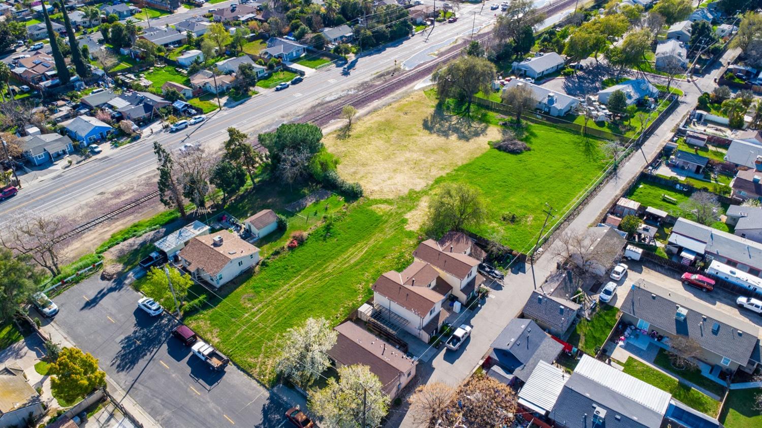 0 7th St, Riverbank, CA 95367