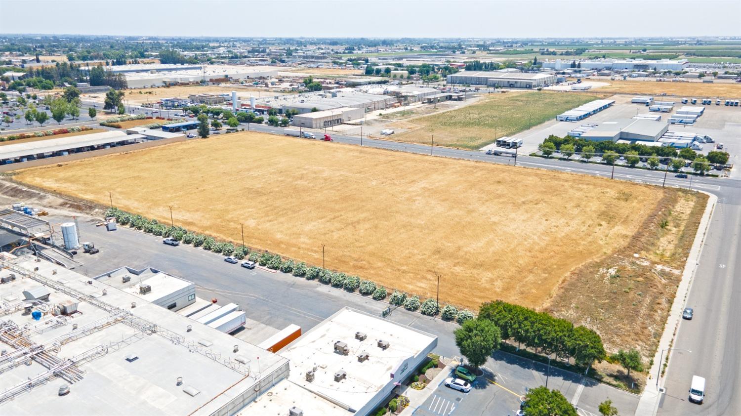 2625 W Main St, Turlock, CA 95380