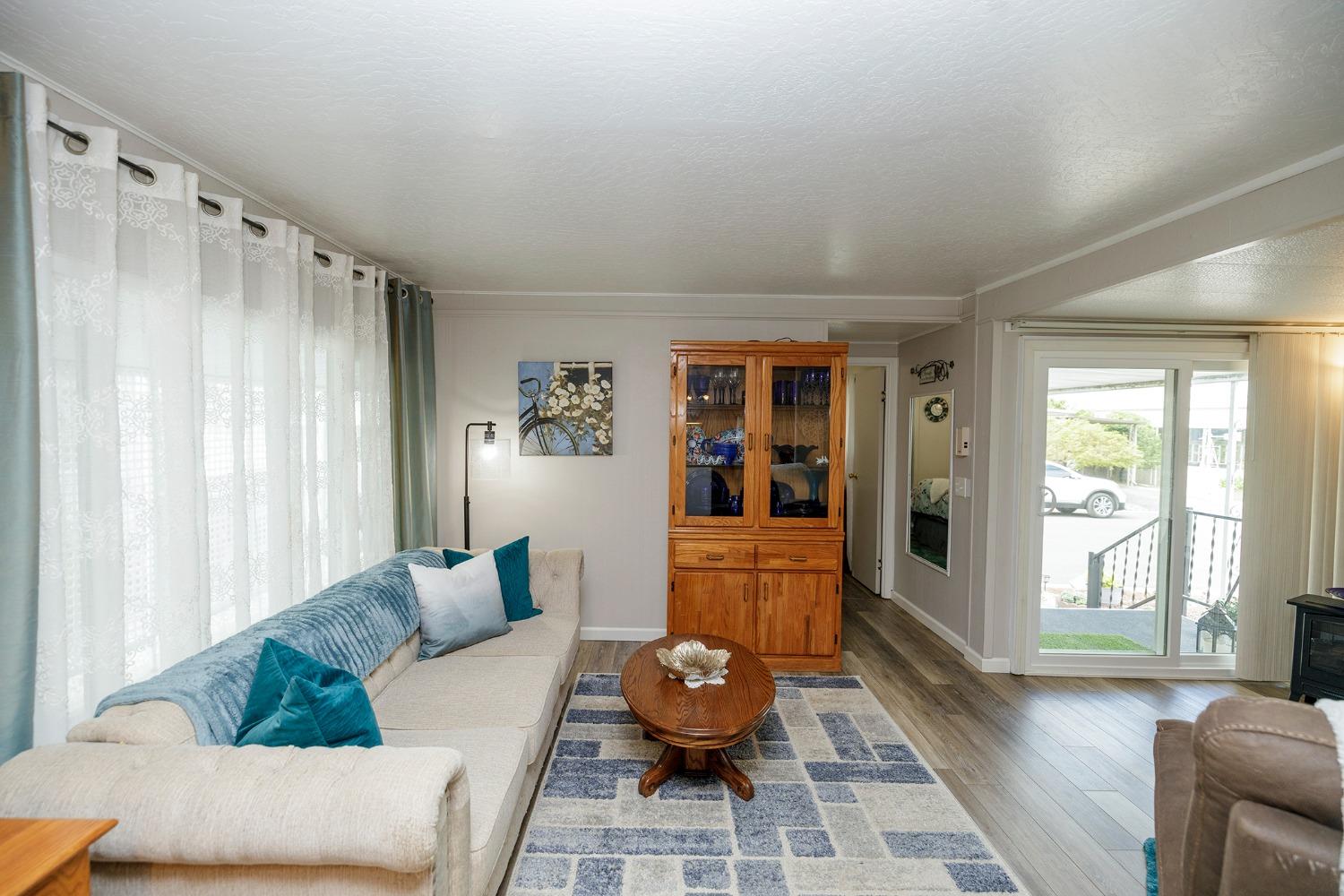 2505 Jackson Ave #197, Escalon, CA 95320