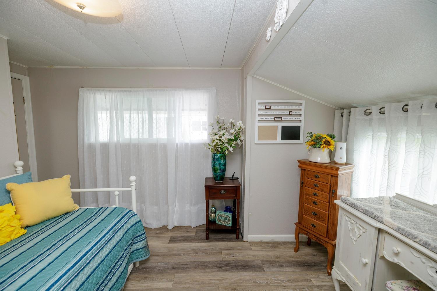 2505 Jackson Ave #197, Escalon, CA 95320