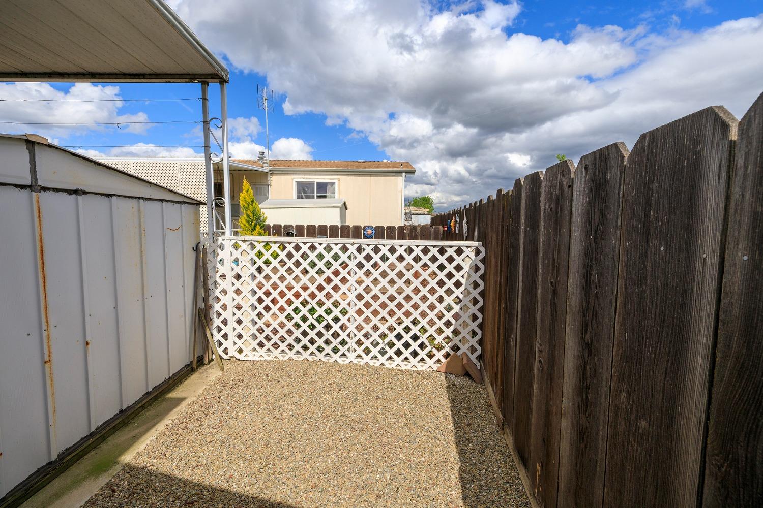 2505 Jackson Ave #197, Escalon, CA 95320