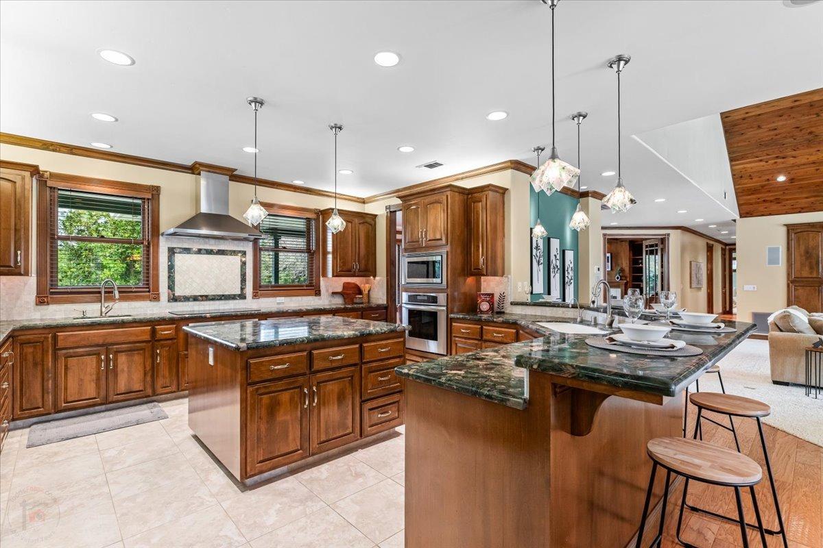 25926 Austin Rd, Ripon, CA 95366