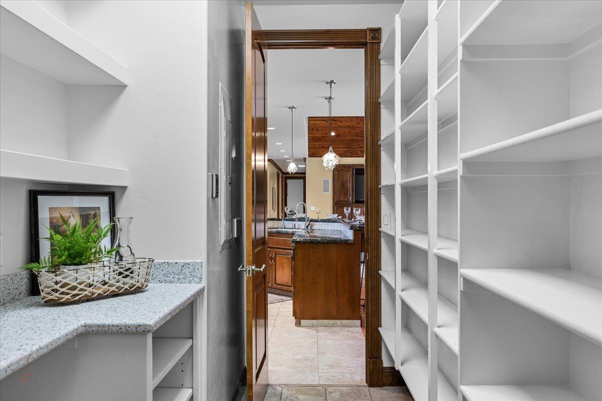 25926 Austin Rd, Ripon, CA 95366