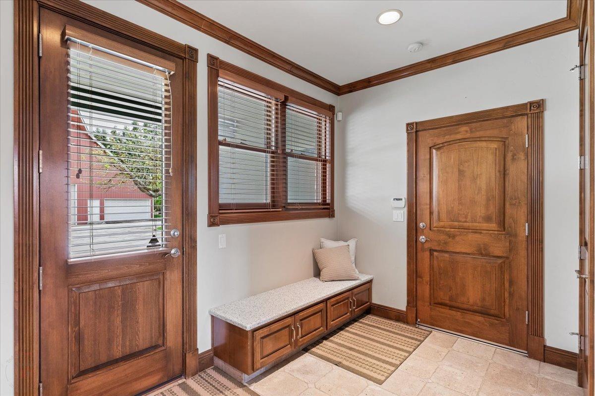 25926 Austin Rd, Ripon, CA 95366