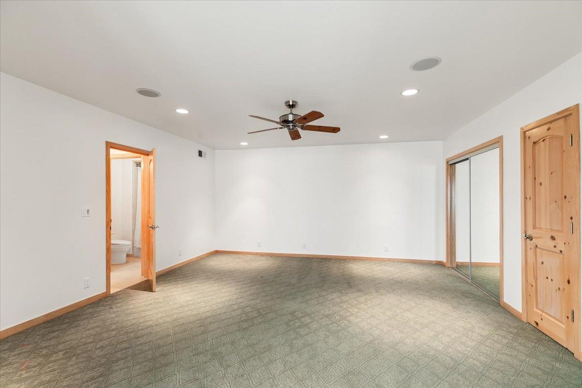 25926 Austin Rd, Ripon, CA 95366