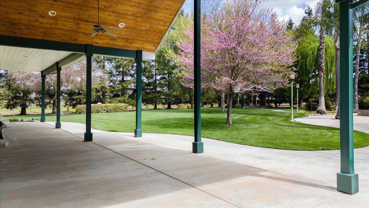 25926 Austin Rd, Ripon, CA 95366