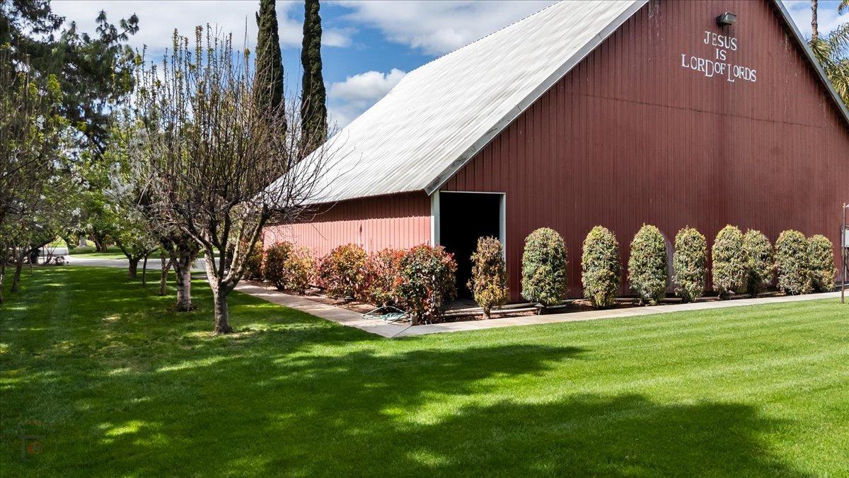 25926 Austin Rd, Ripon, CA 95366