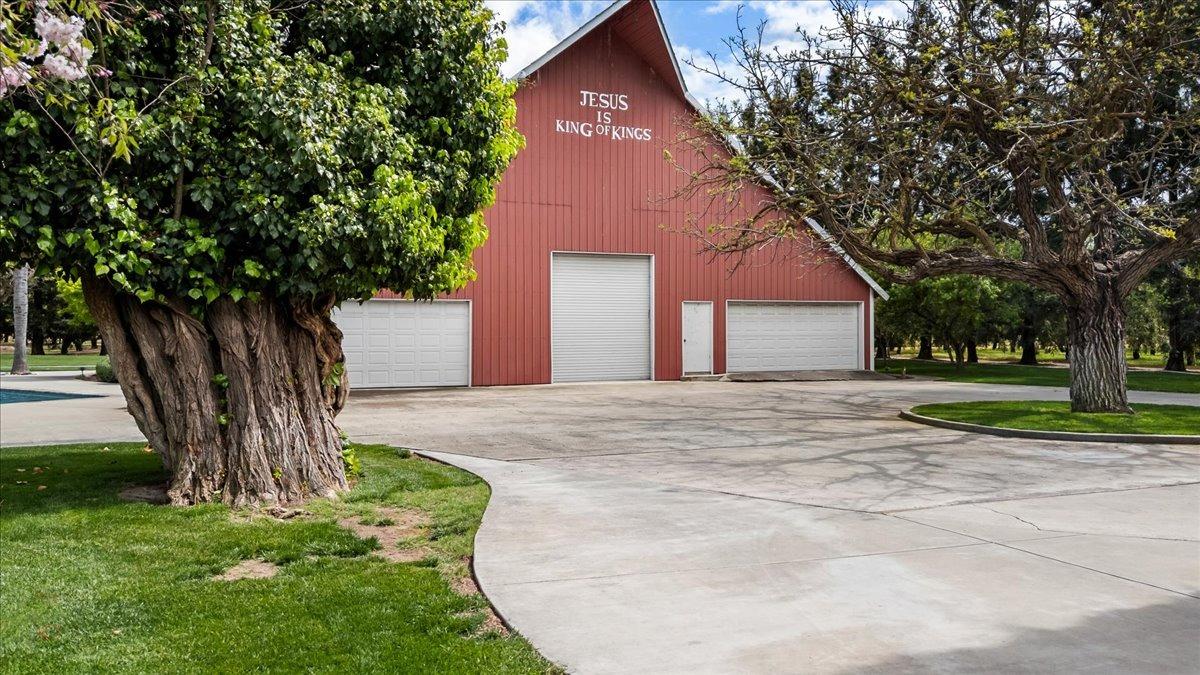 25926 Austin Rd, Ripon, CA 95366