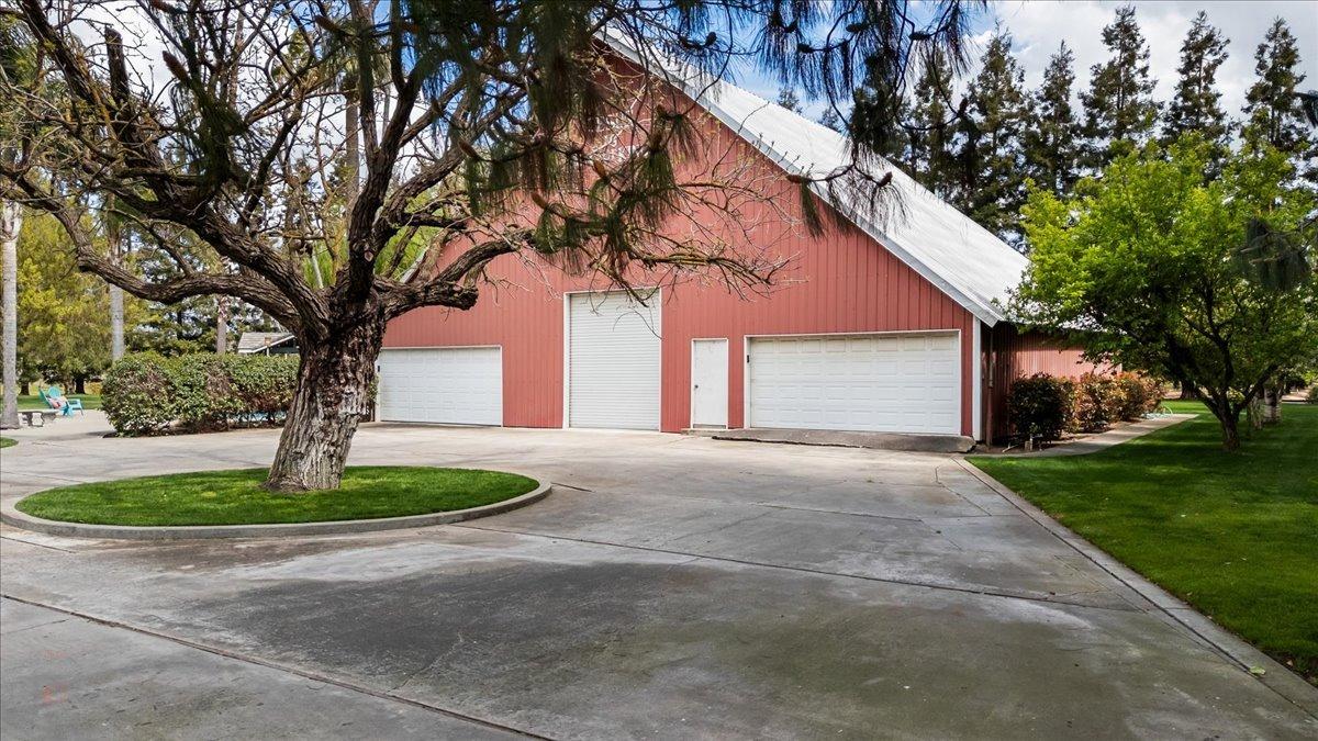 25926 Austin Rd, Ripon, CA 95366