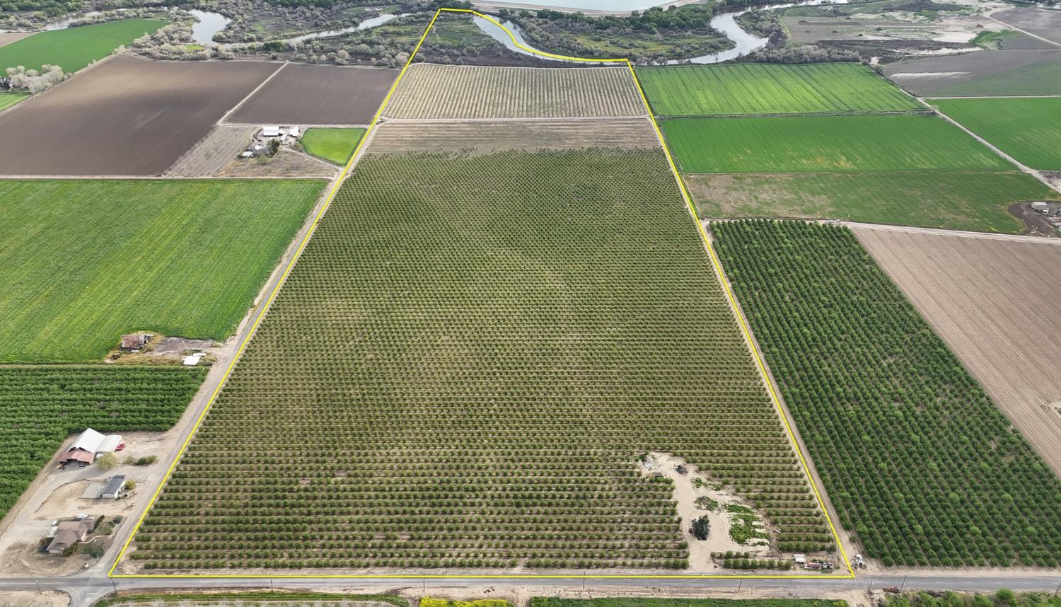 12742 Elm Ave, Patterson, CA 95363