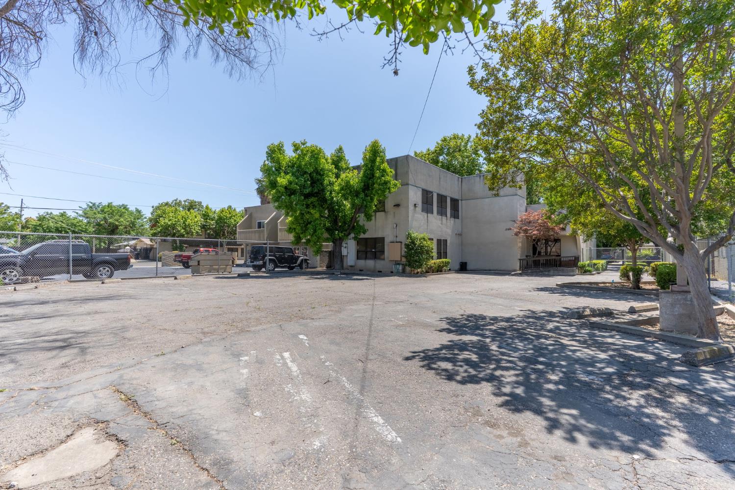 610 14th St, Modesto, CA 95354