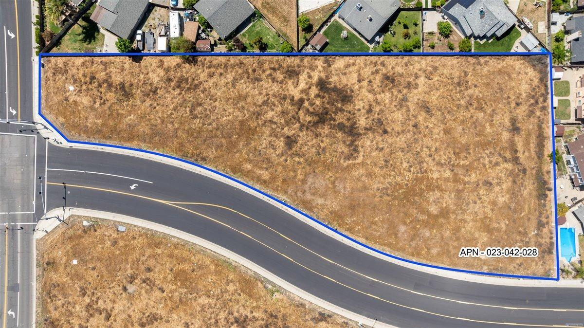 1 Hammatt Ave, Livingston, CA 95334