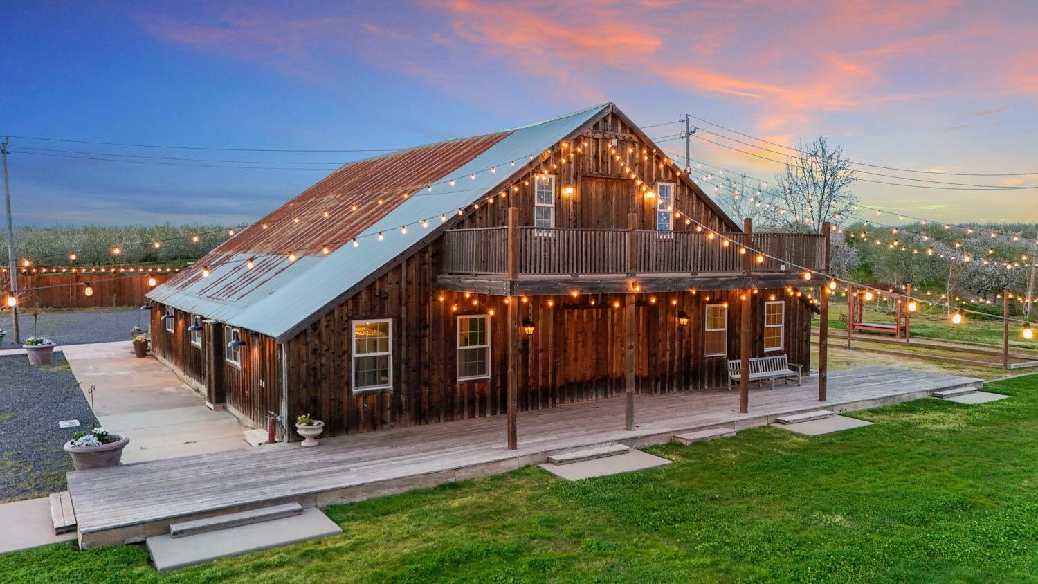 10031 Frankenheimer Rd, Oakdale, CA 95361