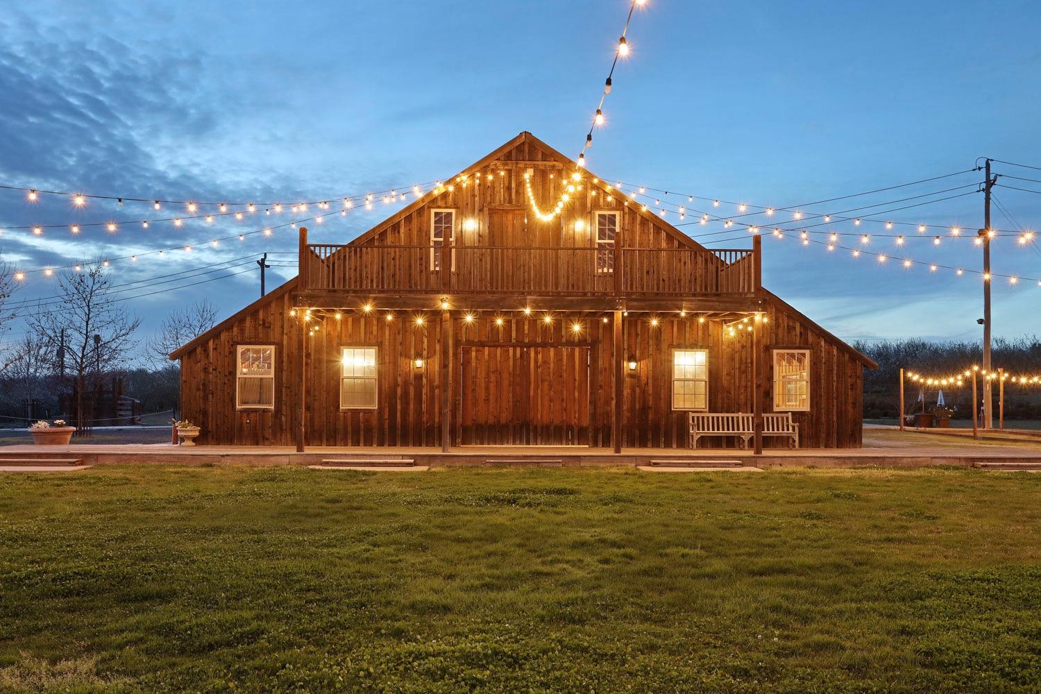 10031 Frankenheimer Rd, Oakdale, CA 95361