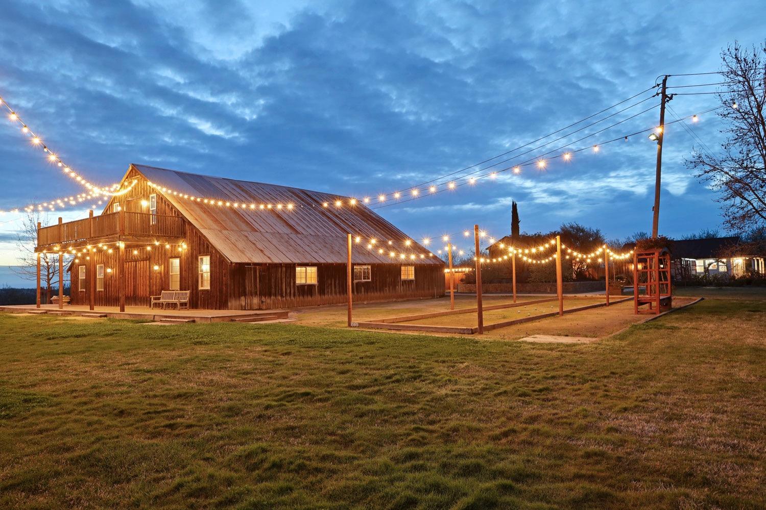 10031 Frankenheimer Rd, Oakdale, CA 95361