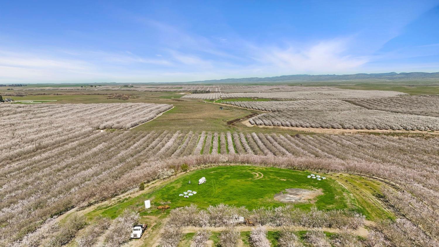 10031 Frankenheimer Rd, Oakdale, CA 95361