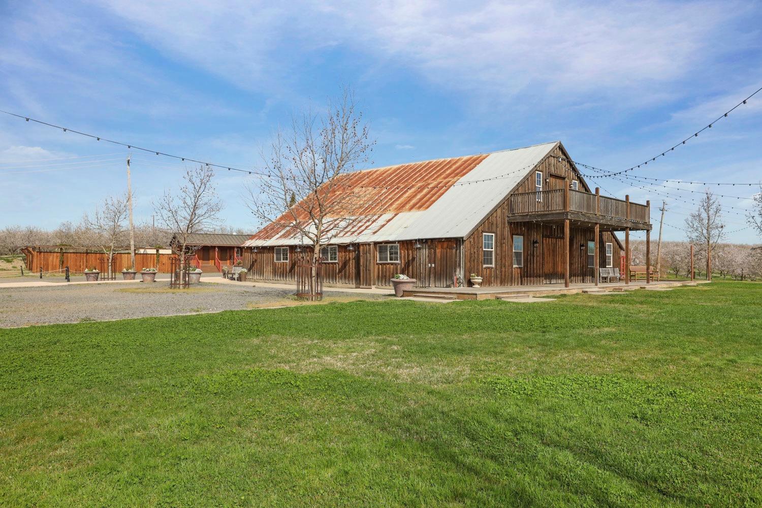 10031 Frankenheimer Rd, Oakdale, CA 95361