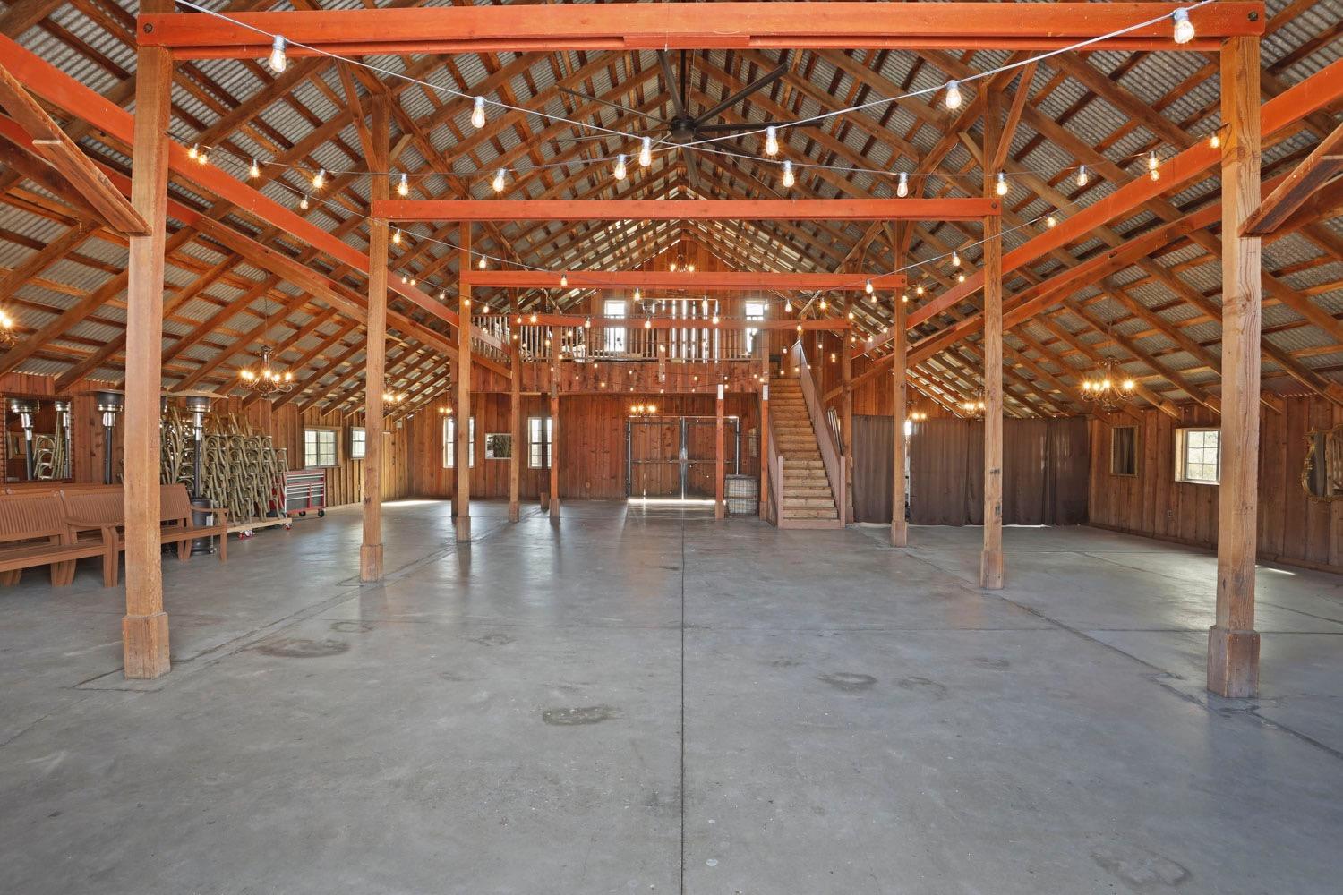 10031 Frankenheimer Rd, Oakdale, CA 95361