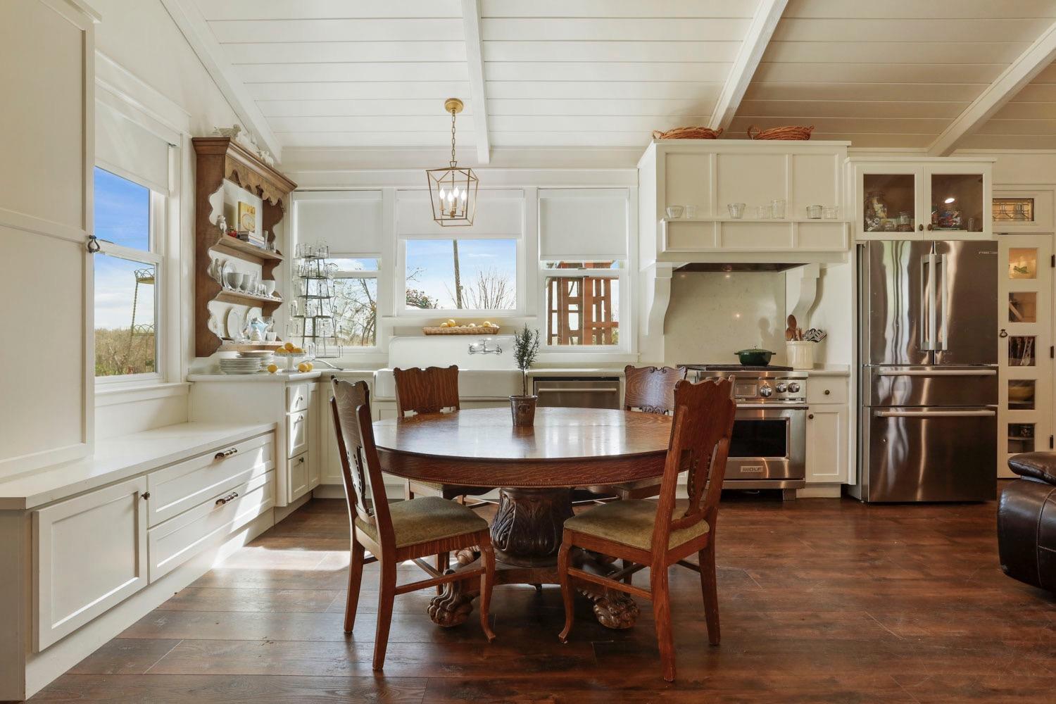 10031 Frankenheimer Rd, Oakdale, CA 95361