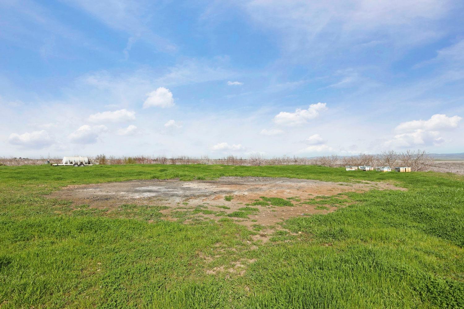 10031 Frankenheimer Rd, Oakdale, CA 95361