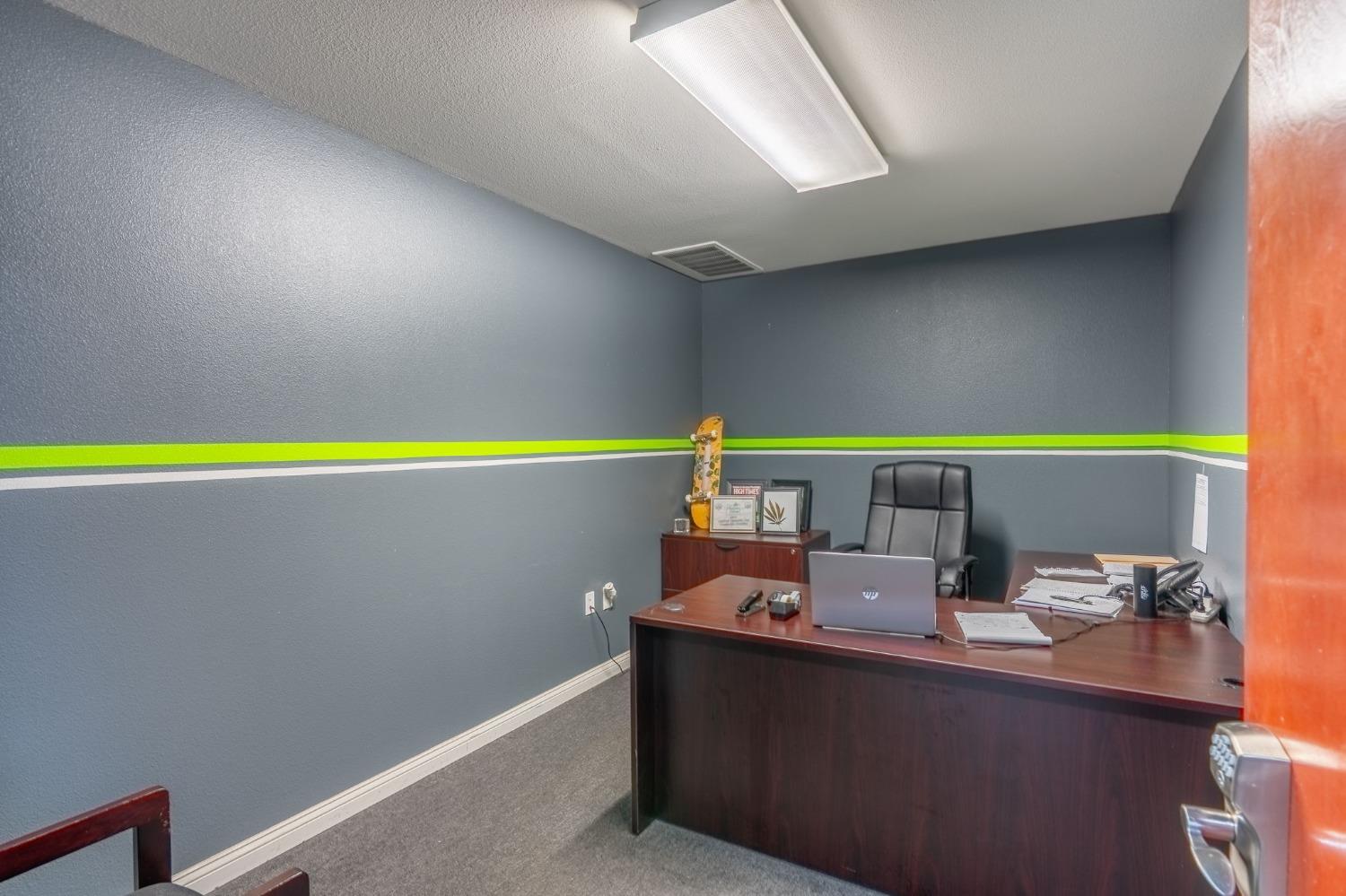 4111 Brew Master Dr #A, Ceres, CA 95307