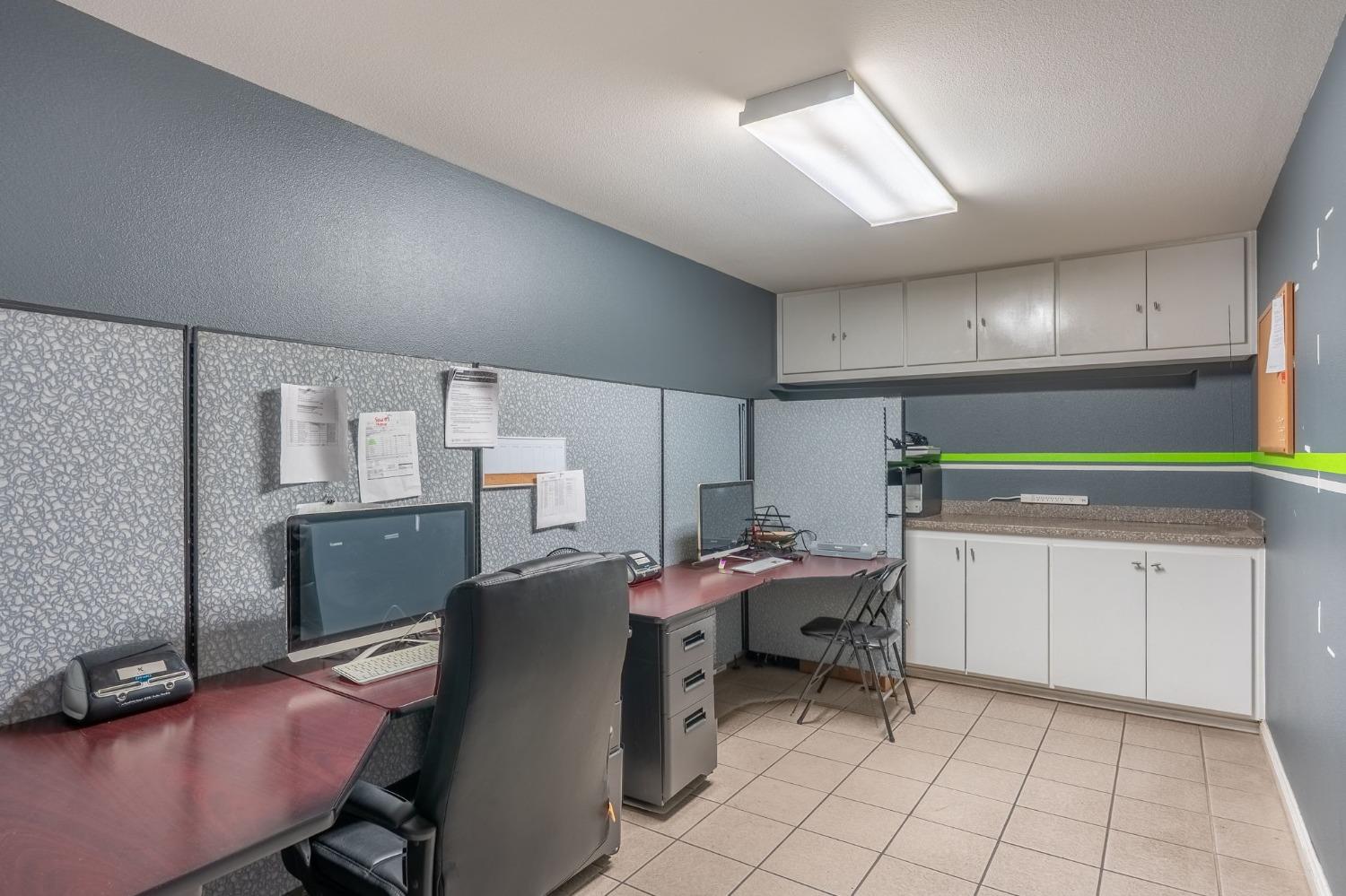 4111 Brew Master Dr #A, Ceres, CA 95307