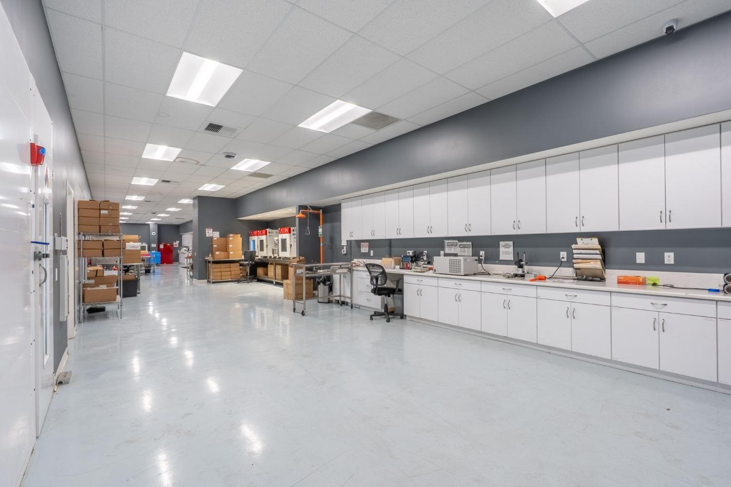 4111 Brew Master Dr #A, Ceres, CA 95307