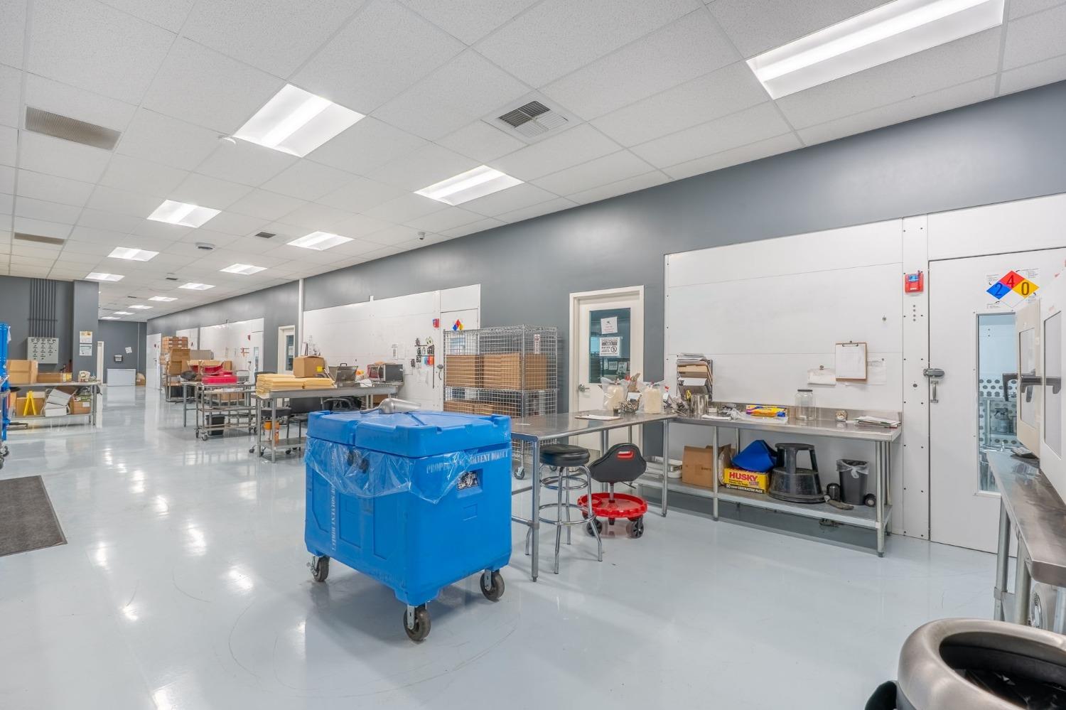 4111 Brew Master Dr #A, Ceres, CA 95307