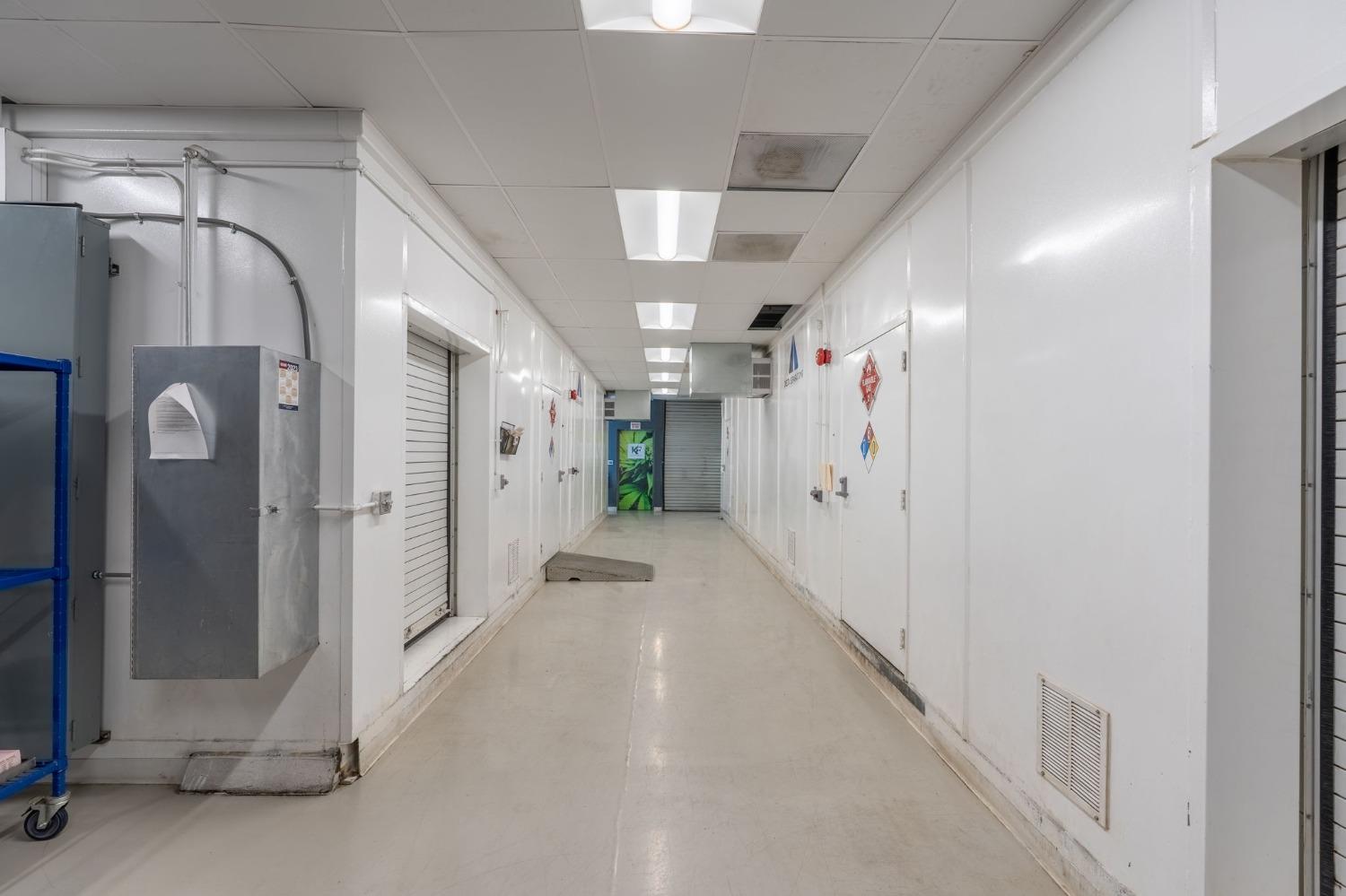 4111 Brew Master Dr #A, Ceres, CA 95307