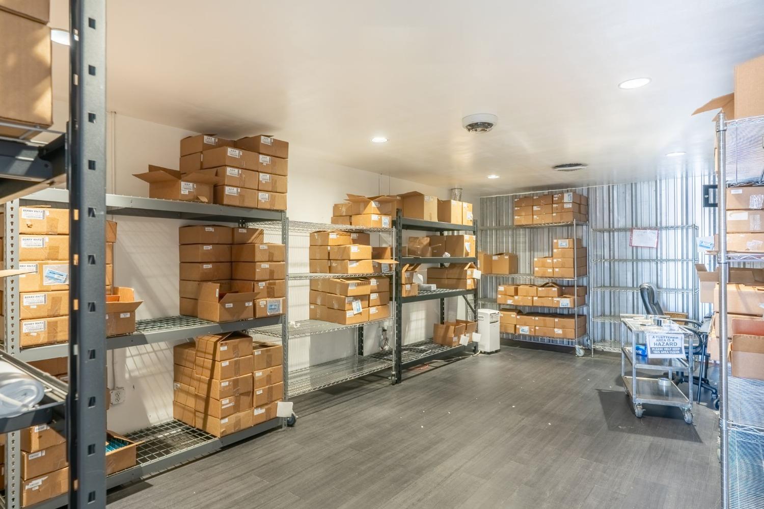 4111 Brew Master Dr #A, Ceres, CA 95307