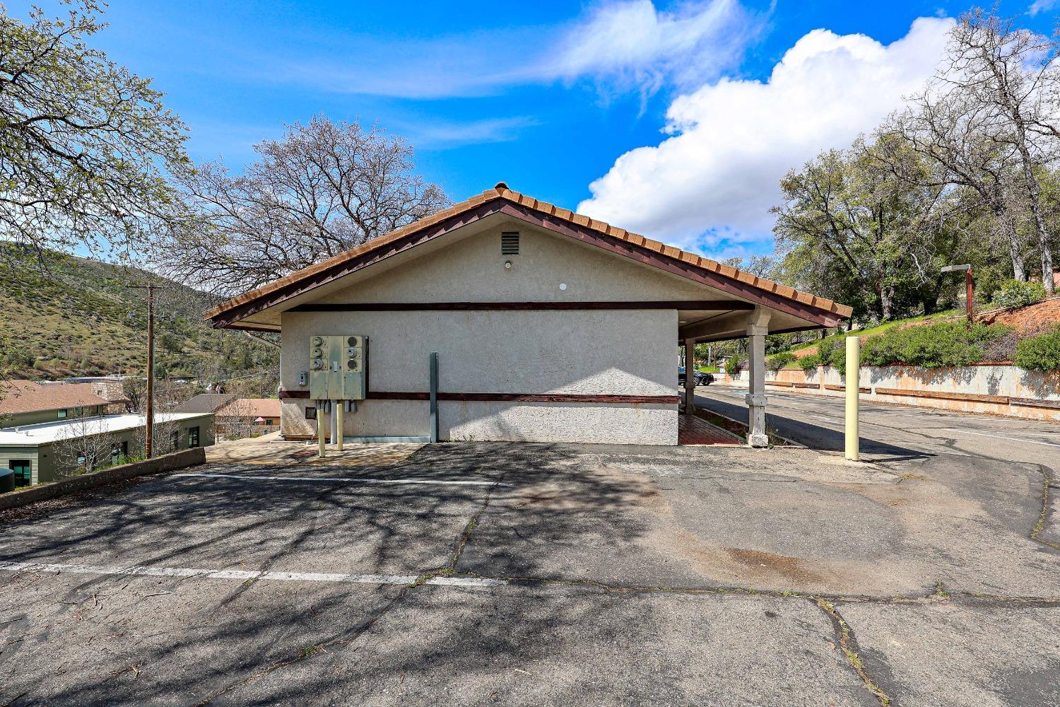 5320 State Highway 49, Mariposa, CA 95338