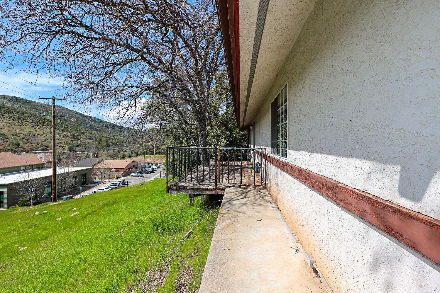 5320 State Highway 49, Mariposa, CA 95338