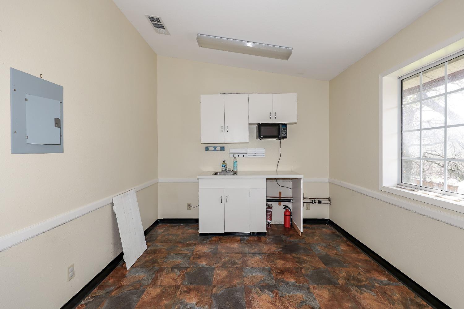 5320 State Highway 49, Mariposa, CA 95338