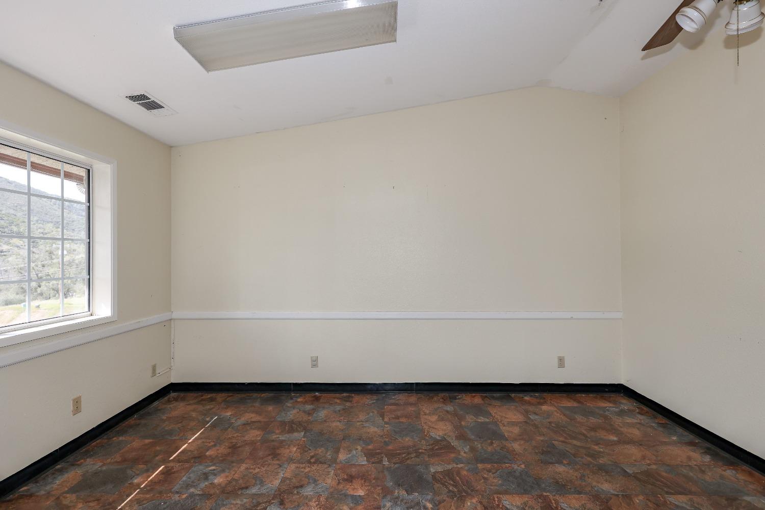 5320 State Highway 49, Mariposa, CA 95338