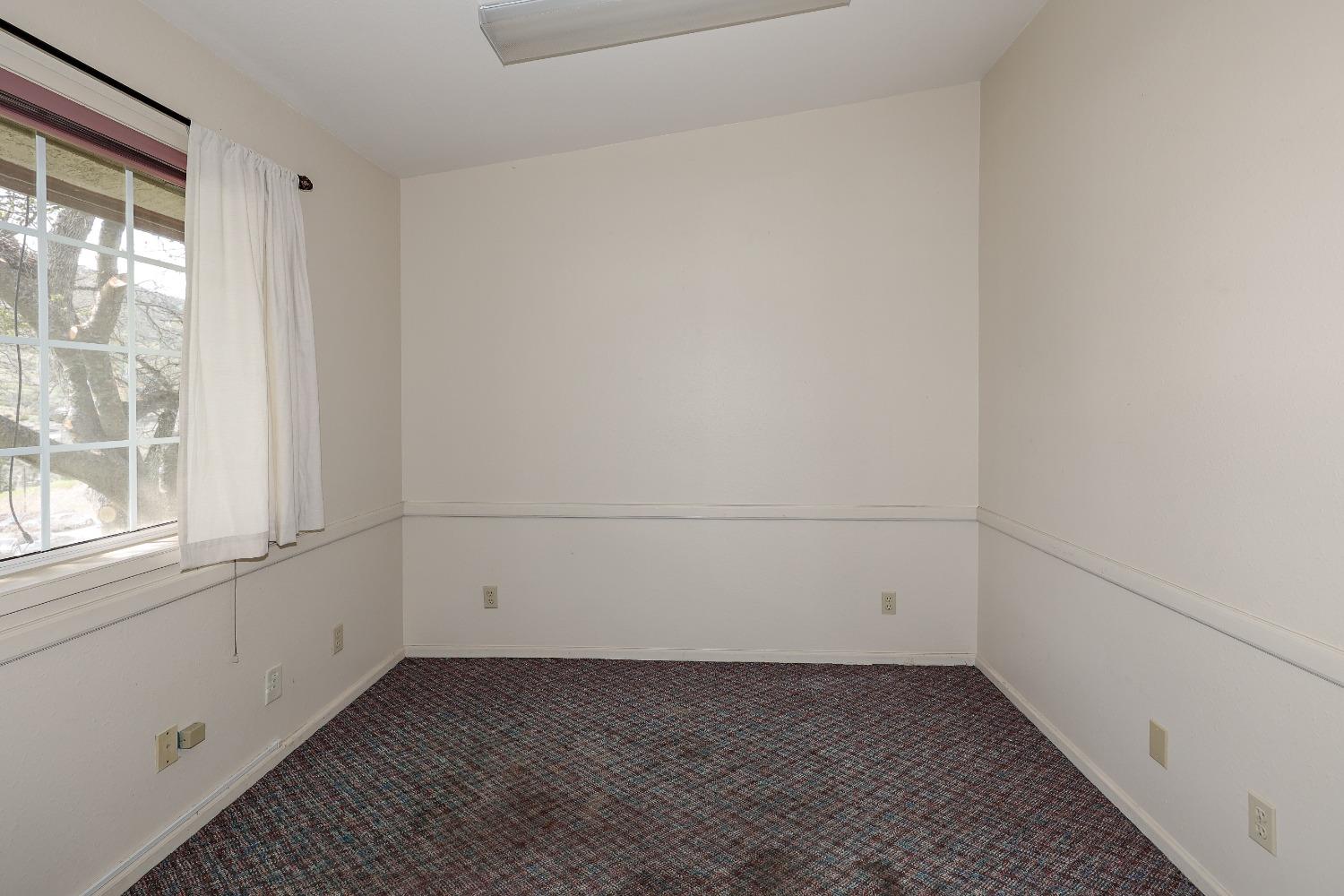 5320 State Highway 49, Mariposa, CA 95338