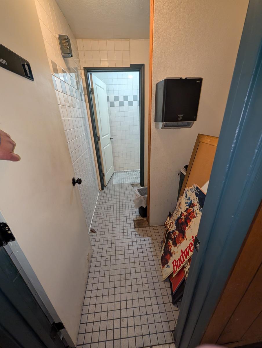 2031 Yosemite Blvd #A, Modesto, CA 95354