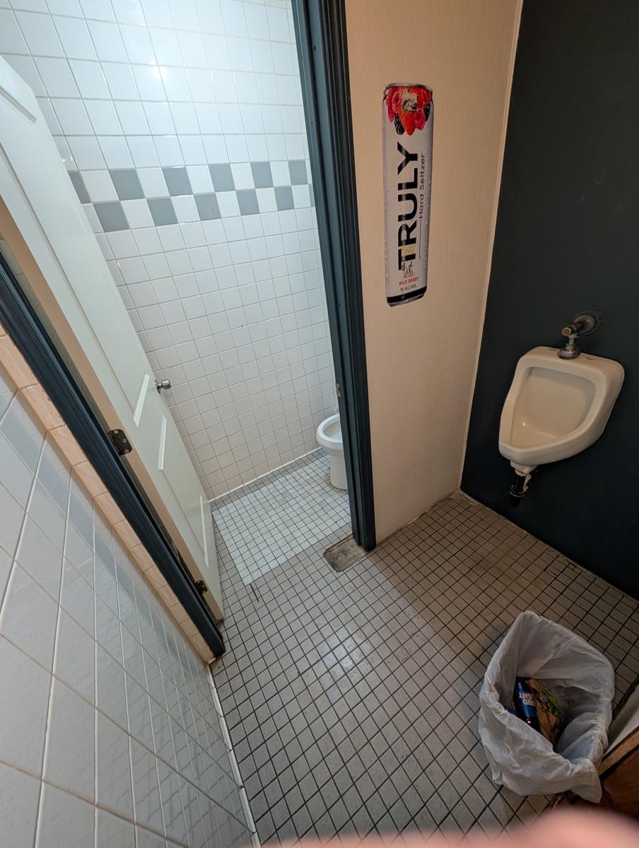 2031 Yosemite Blvd #A, Modesto, CA 95354