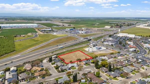 2450 Fulkerth Rd, Turlock, CA 95380