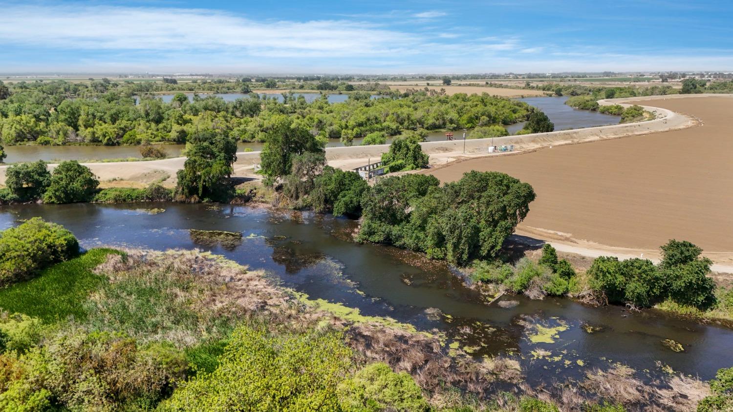 1390 Williamson Rd, Manteca, CA 95337