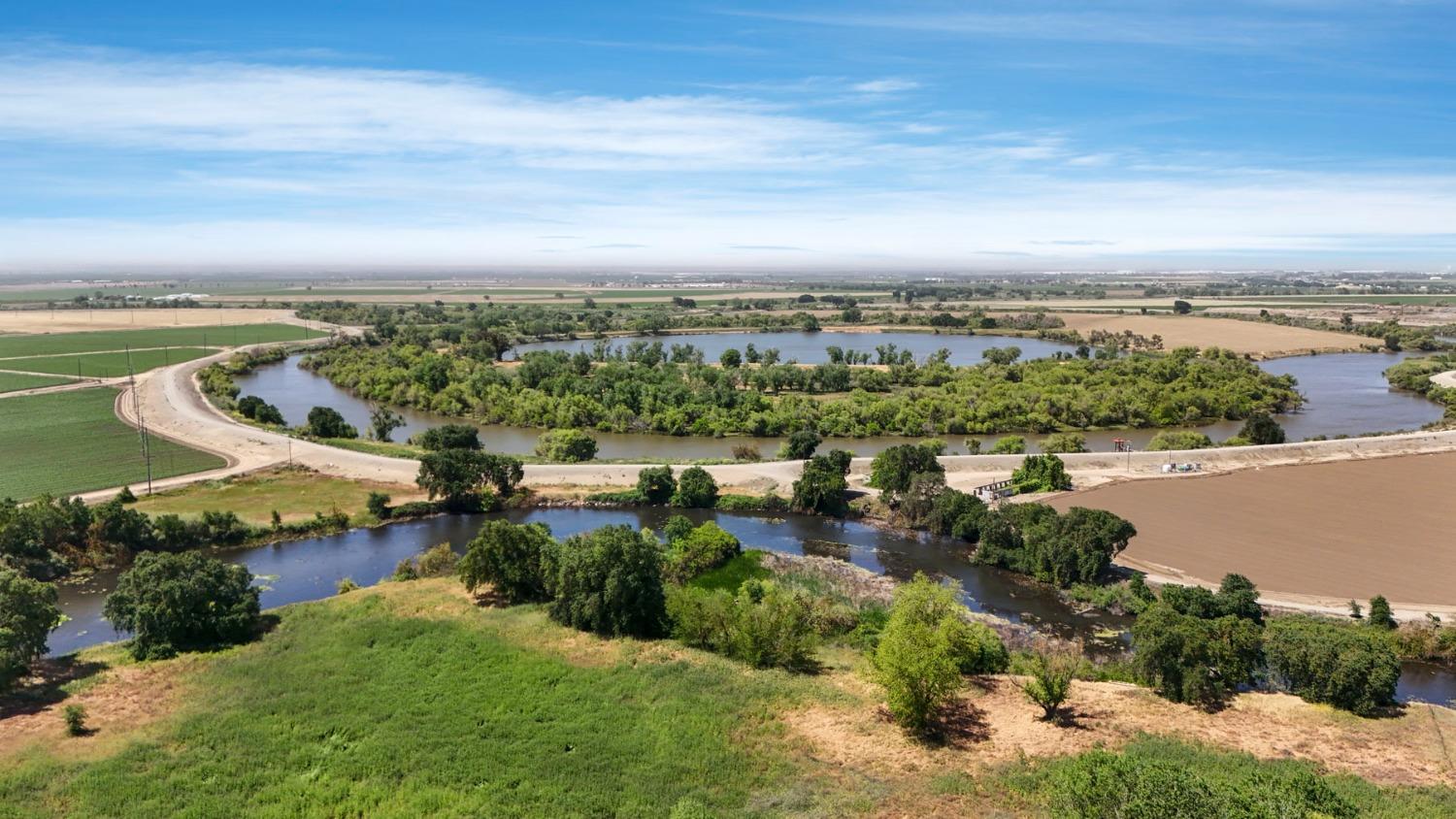 1390 Williamson Rd, Manteca, CA 95337