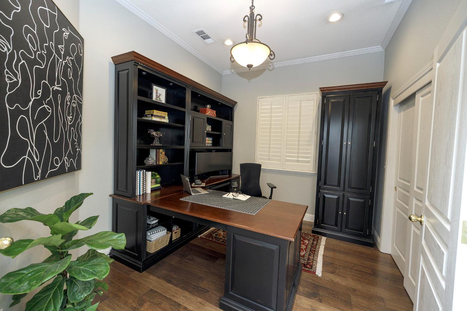 1709 Seven Falls, Modesto, CA 95355