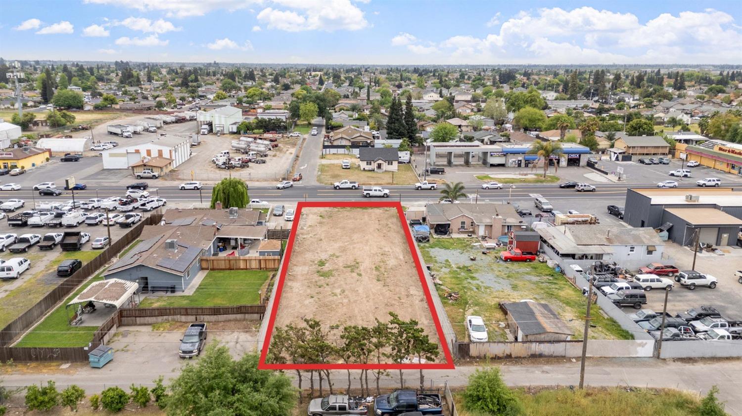 2667 Patterson Rd, Riverbank, CA 95367