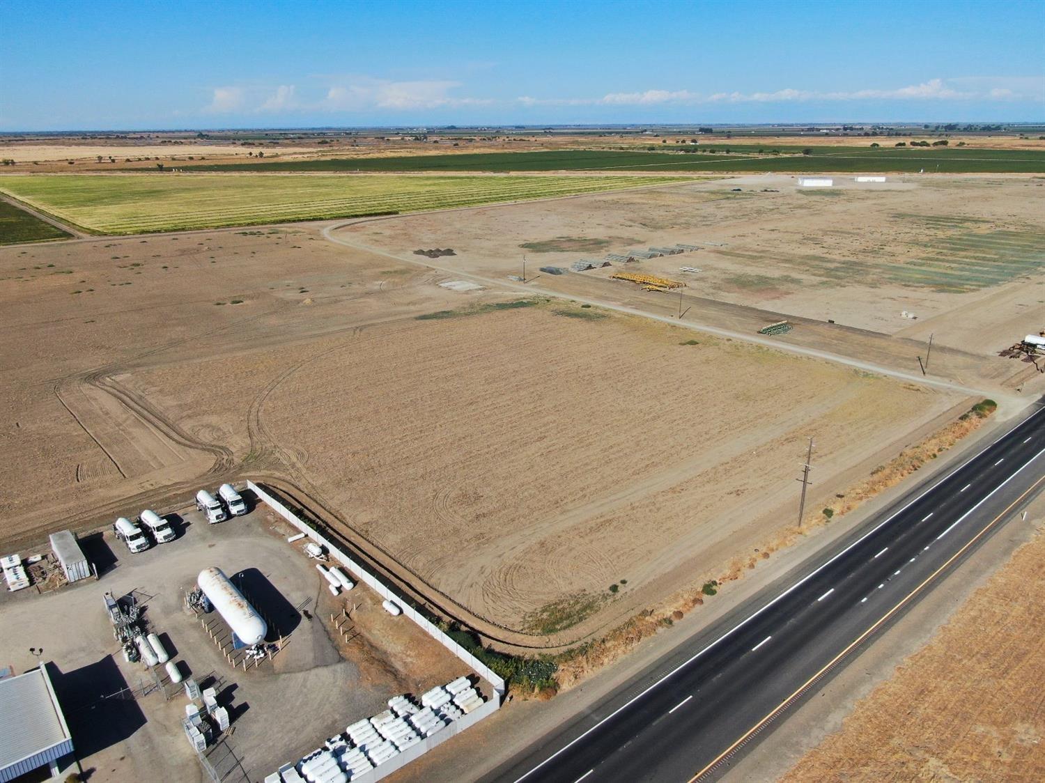 3224 3264 E Pacheco Blvd, Los Banos, CA 93635