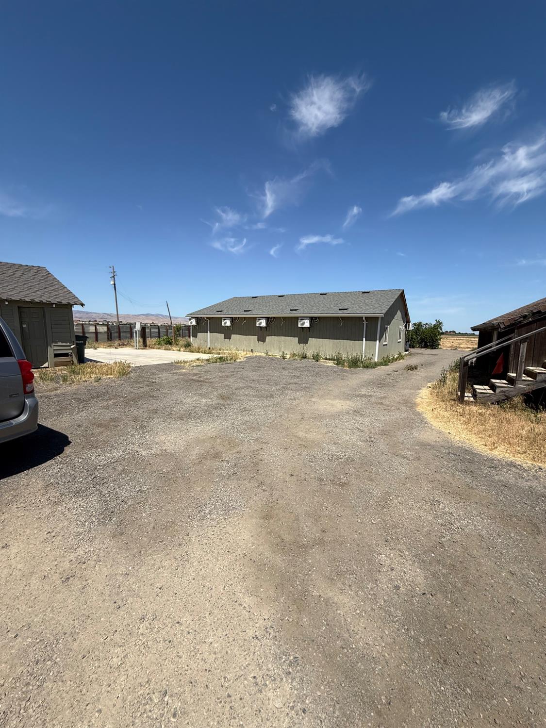 1407 E las palmas, Patterson, CA 95363