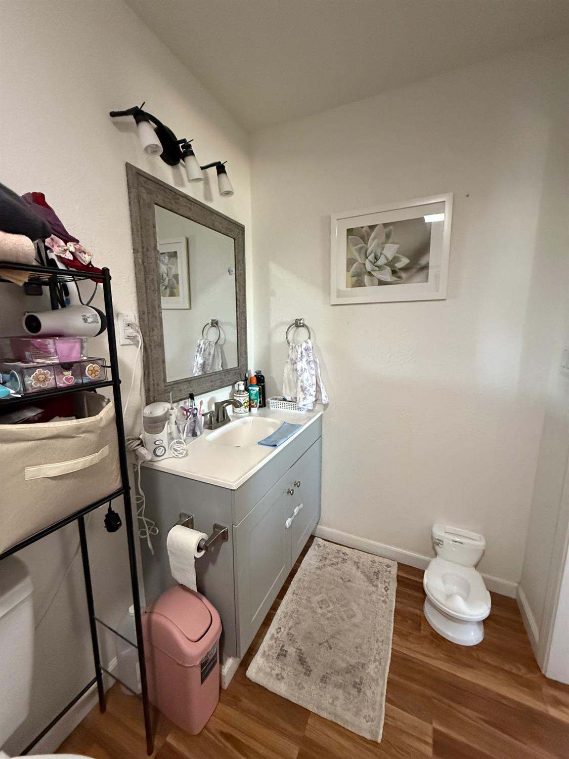 1407 E las palmas, Patterson, CA 95363