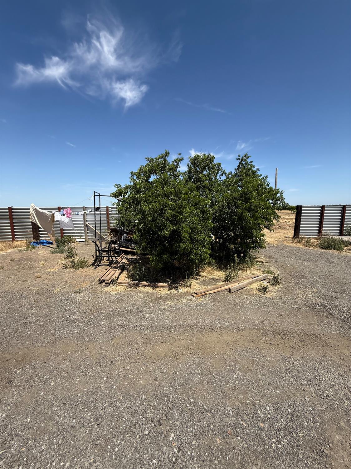 1407 E las palmas, Patterson, CA 95363