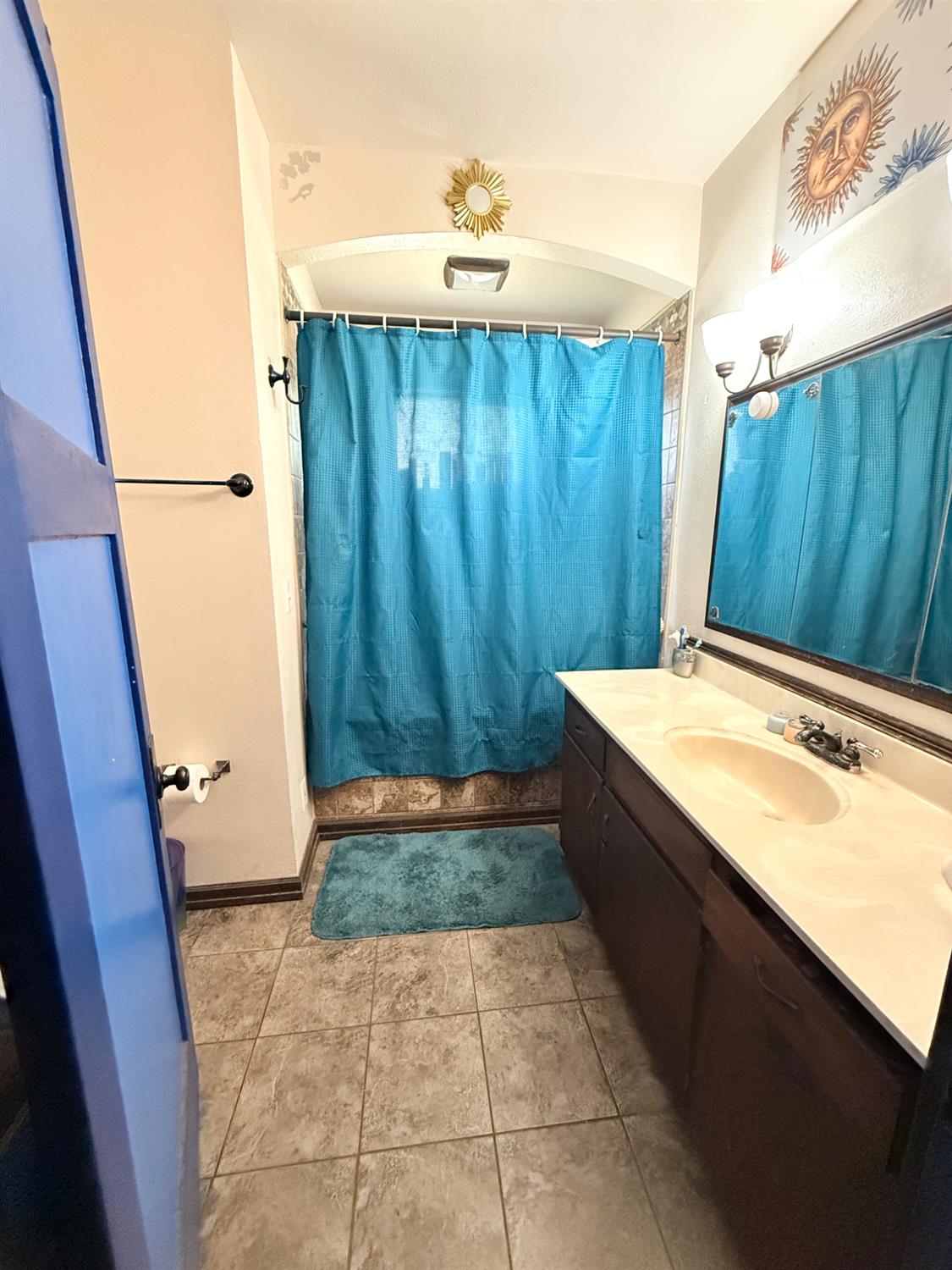 1407 E las palmas, Patterson, CA 95363