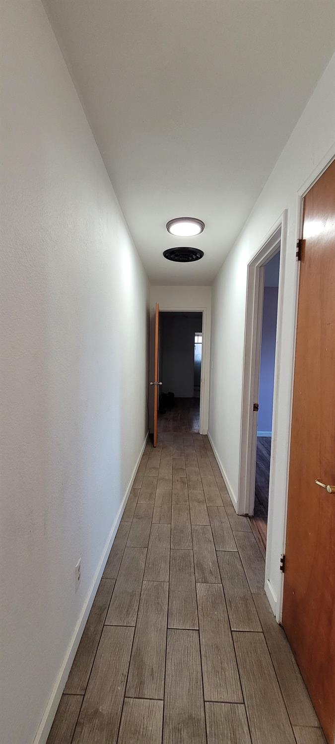 11430 Walnut Ave, Oakdale, CA 95361